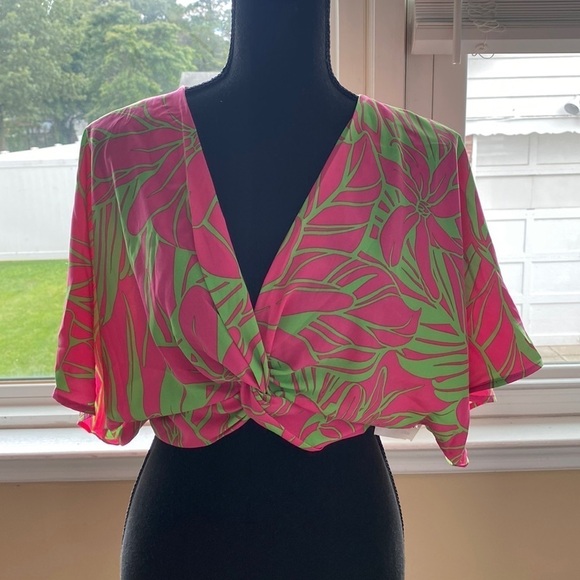 One n More Leaf Print Short Sleeve Top - Picture 3 of 11